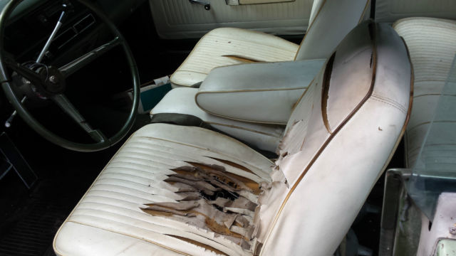 1969 Orange Dodge Coronet