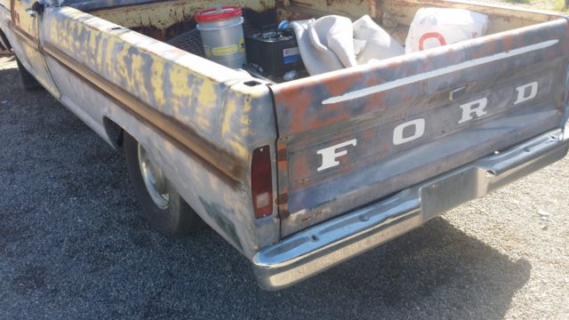 1969 Ford F-100