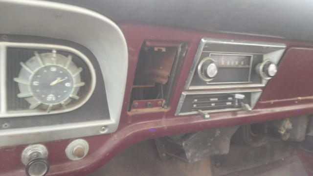 1969 MAROON Ford F-250