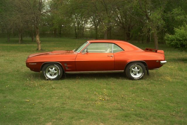 1969 Sundown Orange Pearl Metallic Pontiac Firebird Coupe