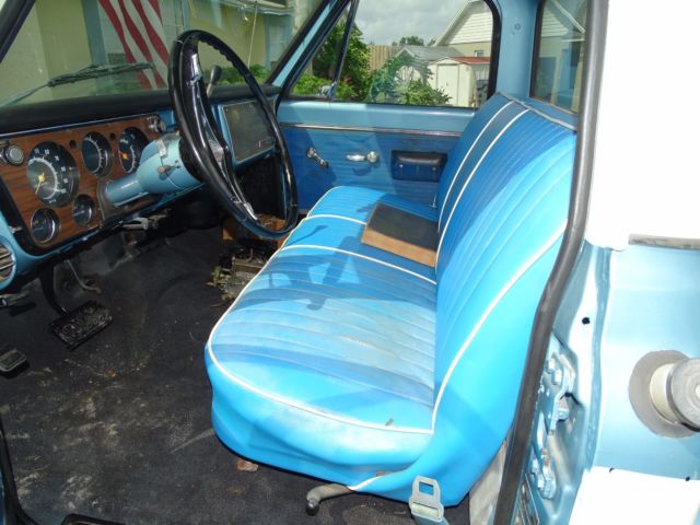 1969 Blue Chevrolet C-10 Standard Cab Pickup