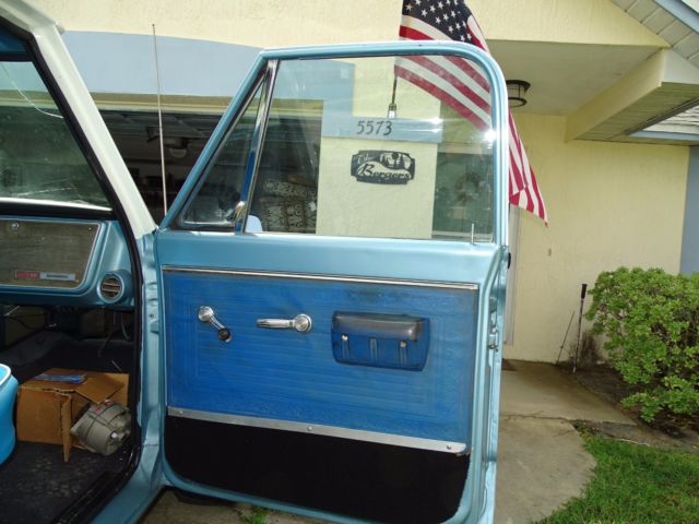 1969 Blue Chevrolet C-10 Standard Cab Pickup