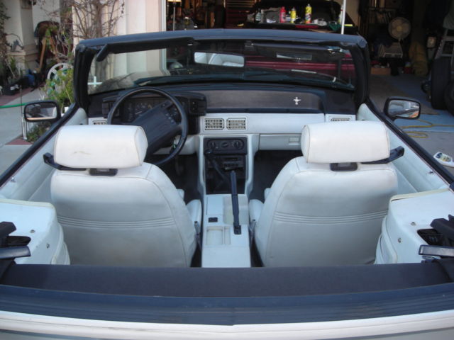 1990 Emerald Jewel Green clearcoat metallic Ford Mustang Convertible
