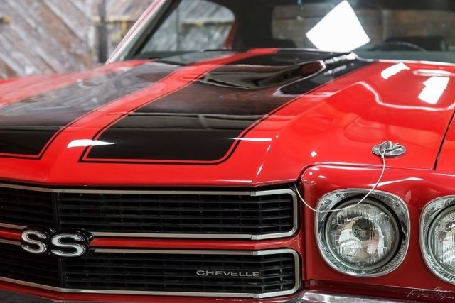 1970 Red Chevrolet Chevelle Coupe