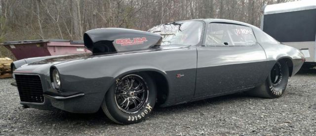 1970 Porsche Grey Chevrolet Camaro