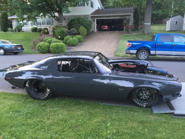 1970 Porsche Grey Chevrolet Camaro