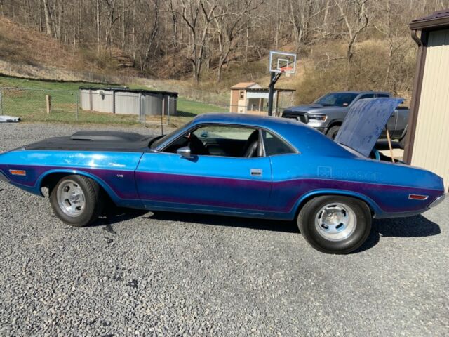 1970 Blue Dodge Challenger