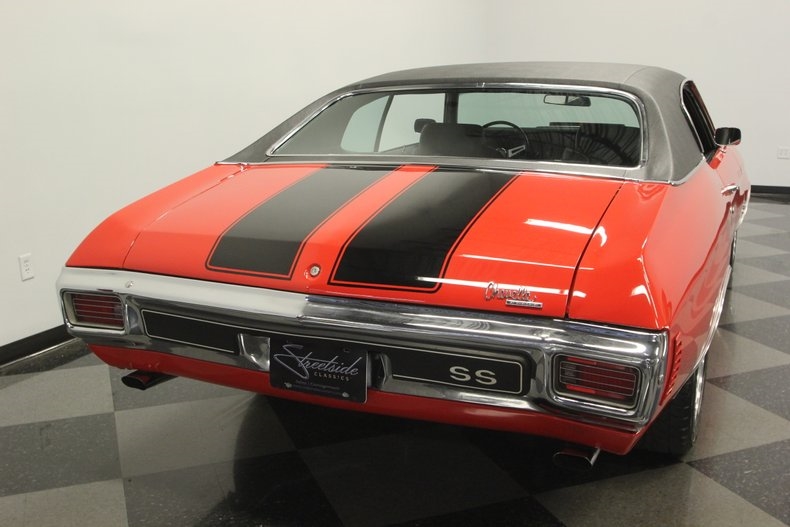 1970 Red Chevrolet Chevelle Coupe