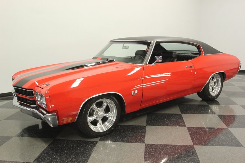 1970 Red Chevrolet Chevelle Coupe