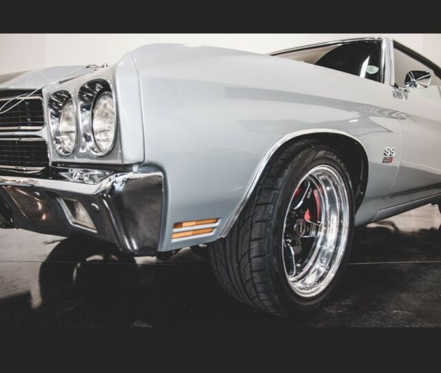 1970 Silver Chevrolet Chevelle Coupe