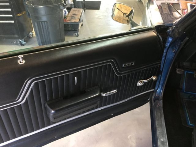 1970 Blue Chevrolet Chevelle Coupe