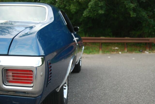 1970 Blue Chevrolet Chevelle Coupe