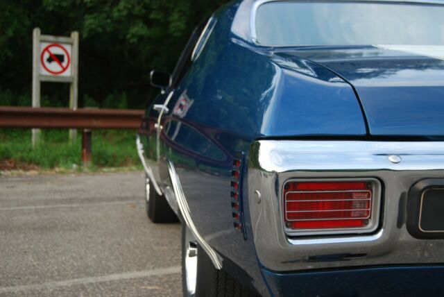 1970 Blue Chevrolet Chevelle Coupe