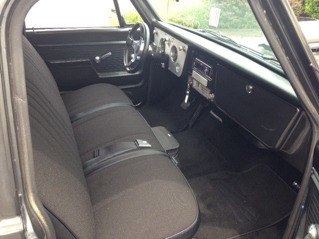 1970 Gunmetal Chevrolet C-10 Standard Cab Pickup
