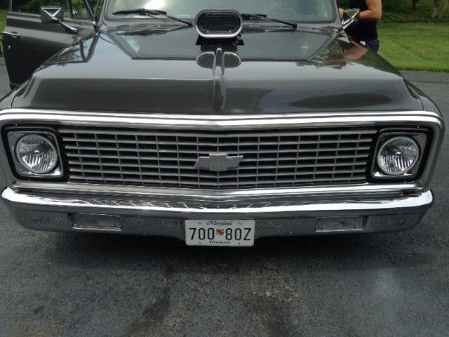 1970 Gunmetal Chevrolet C-10 Standard Cab Pickup