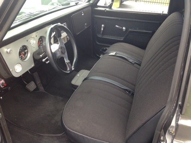 1970 Gunmetal Chevrolet C-10 Standard Cab Pickup