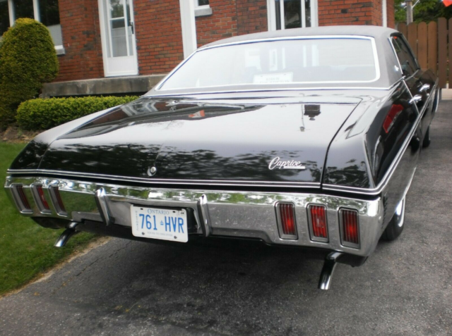 1970 Black Chevrolet Caprice 4 door hardtop