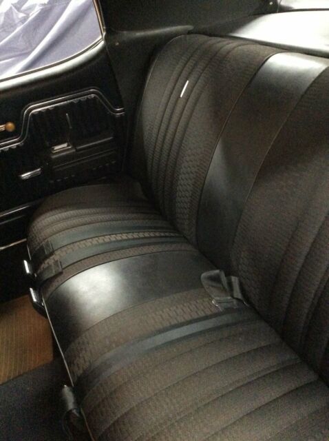 1970 tan Chevrolet Chevelle Sedan