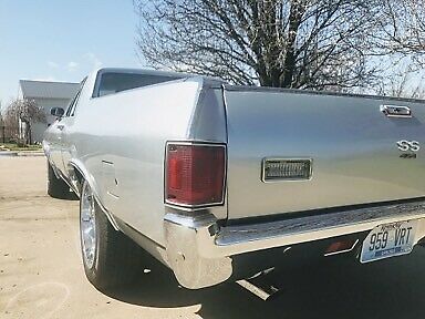 1970 Silver Chevrolet El Camino Standard Cab Pickup