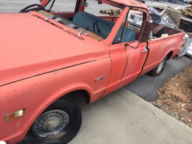 1970 Red Chevrolet C-10