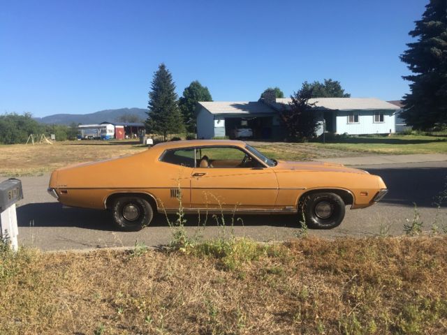 1970 Gold Ford Torino Fastback