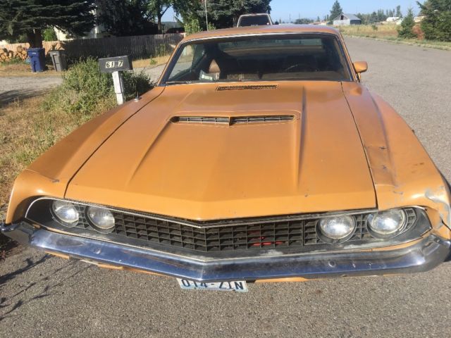 1970 Gold Ford Torino Fastback
