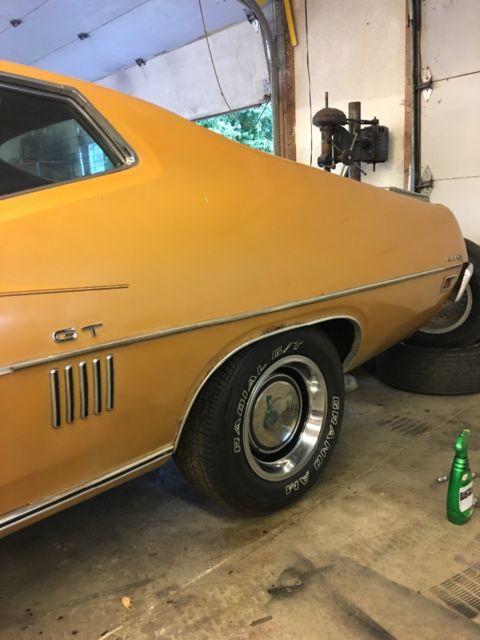 1970 Gold Ford Torino Fastback