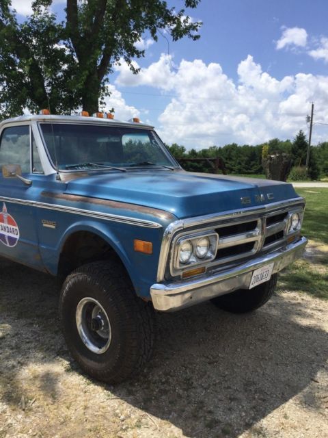 1970 Blue GMC Sierra 1500 Standard Cab Pickup