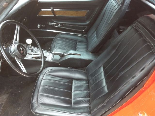 1970 Red Chevrolet Corvette