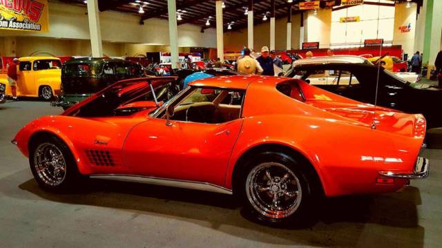 1970 Bronze Chevrolet Corvette Coupe