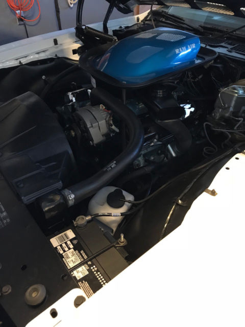 1970 White Pontiac Trans Am Coupe