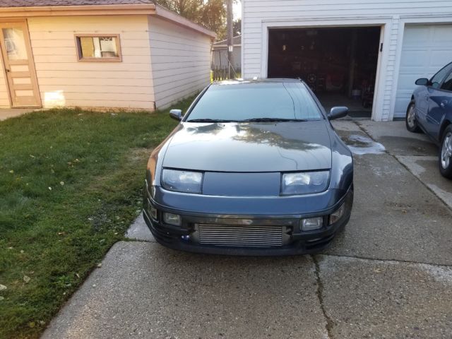 1990 Gray Nissan 300ZX