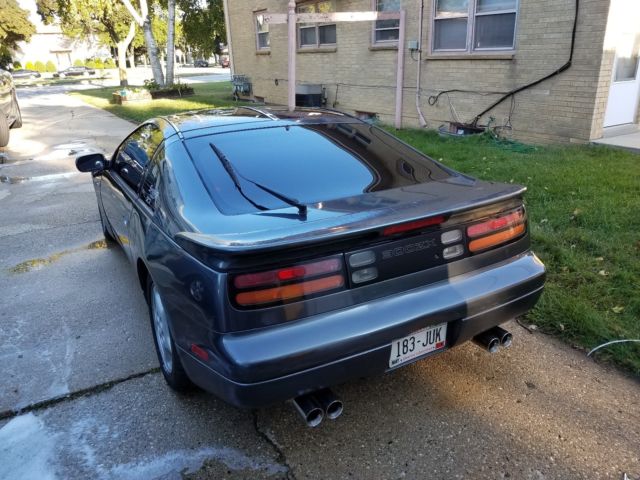 1990 Gray Nissan 300ZX