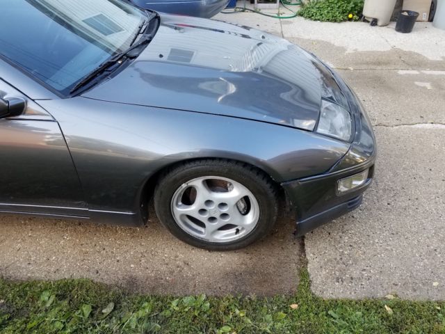 1990 Gray Nissan 300ZX