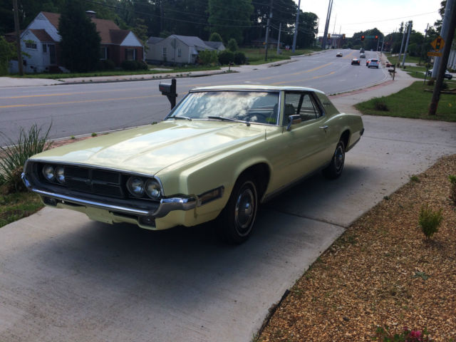 1969 Morning Gold Ford Thunderbird Coupe
