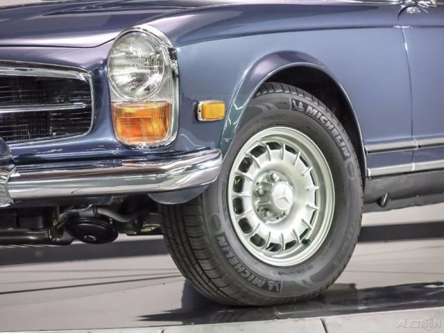1971 Blue Mercedes-Benz R-Class Other