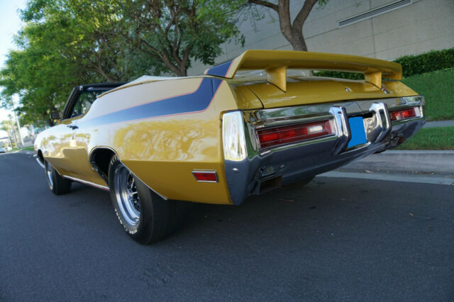 1971 Gold Buick GS 455 Convertible