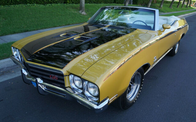 1971 Gold Buick GS 455 Convertible