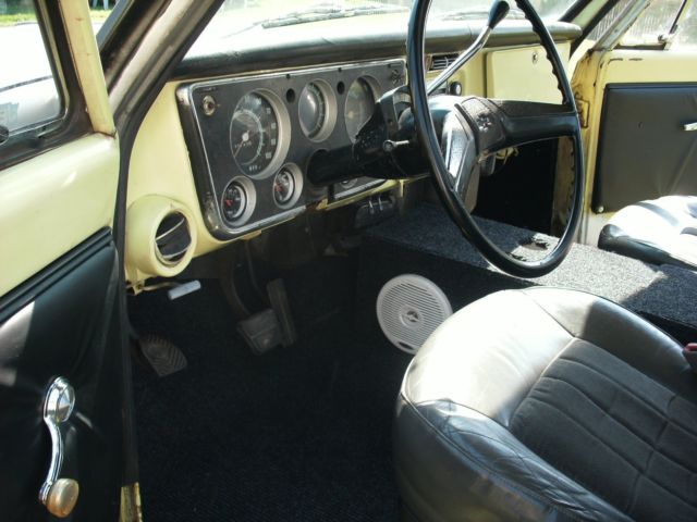 1971 Black Chevrolet C-10 Standard Cab Pickup