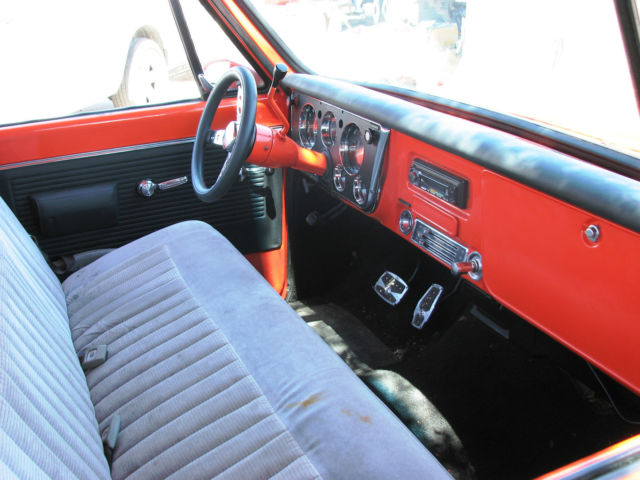 1971 Orange Chevrolet C-10