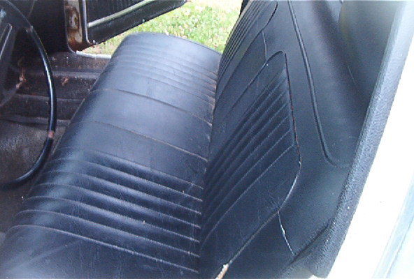 1971 White Chevrolet Chevelle Sedan