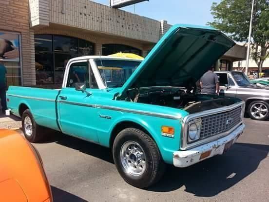 1971 Teal Chevrolet C-10 Crew Cab Pickup