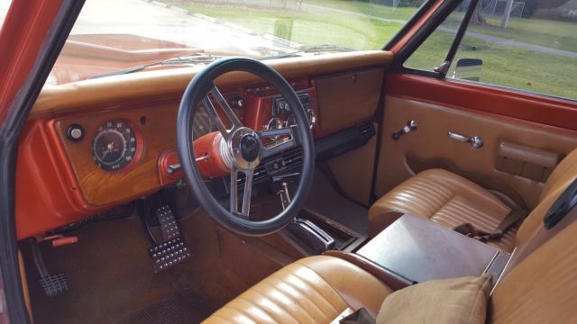 1971 Orange Chevrolet C-10 Crew Cab Pickup