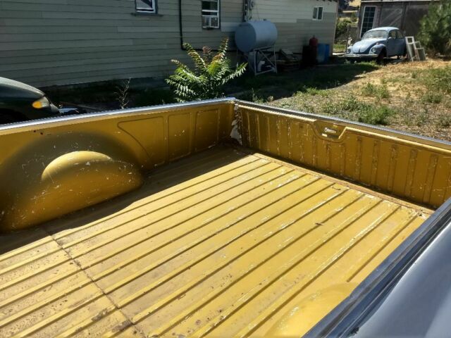 1971 White Chevrolet El Camino