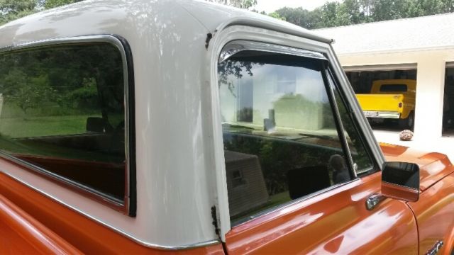 1971 Orange Chevrolet C-10