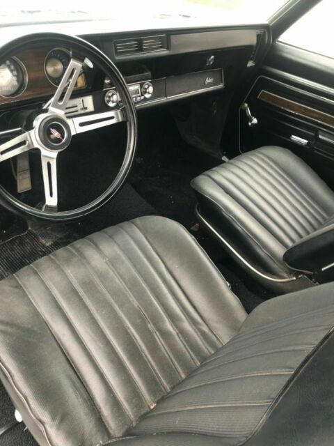 1971 Blue Oldsmobile Cutlass