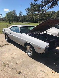 1971 Purple Dodge Challenger Coupe