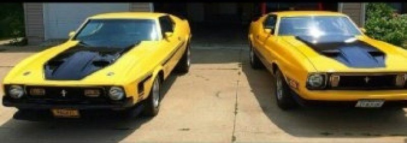 1971 Yellow Ford Mustang Coupe
