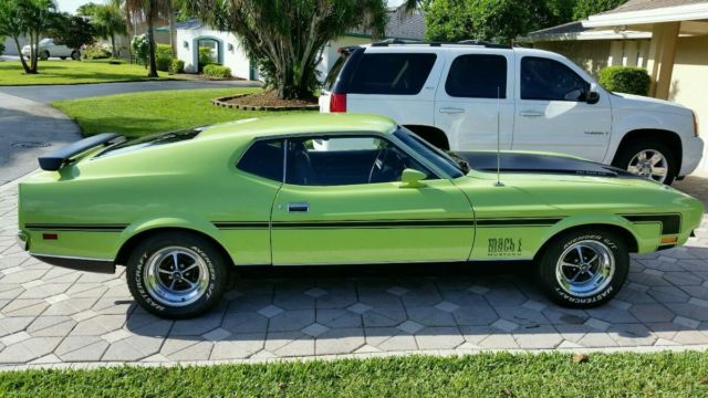 1971 Green Ford Mustang Fastback