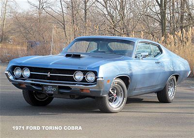 1971 Blue Ford Torino Coupe